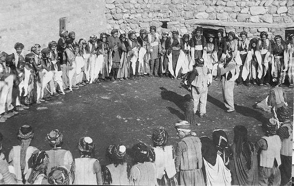 65. VAN - Ermeni düğünü, 1900