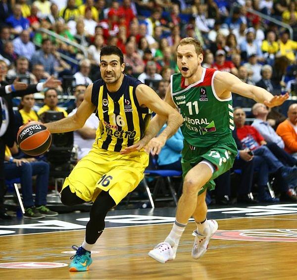 İlk Yarı Sonucu  | Fenerbahçe 41-40 Laboral Kutxa
