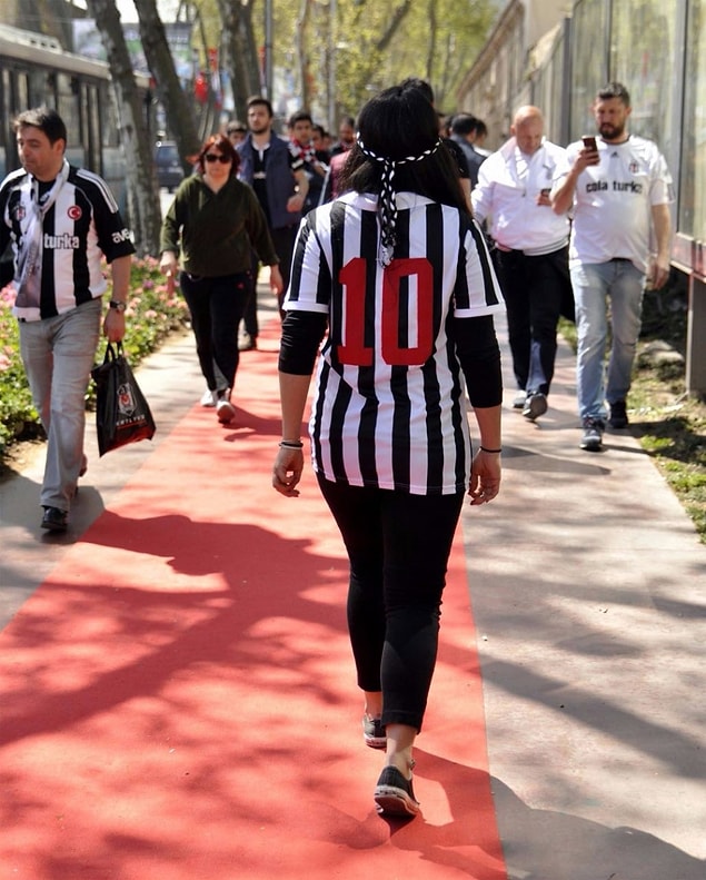4. Yalnız Olmadığını Hissettiğin An...