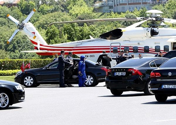 Erdoğan ailesi ise mekana helikopterle geldi.