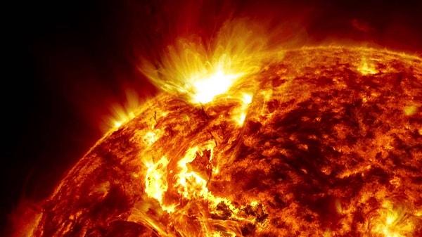 37. Güneş her yıl ağırlığından 360 milyon ton kaybetmektedir.