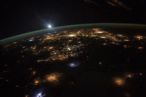 1. 94 Işık Yılı Mesafeden Dünya'ya 'Çok Güçlü' Bir Sinyal Geldi