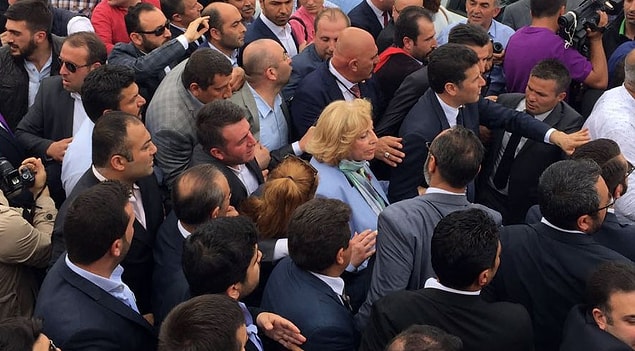 Türkeş'in kızı da adaylarla birlikte geldi