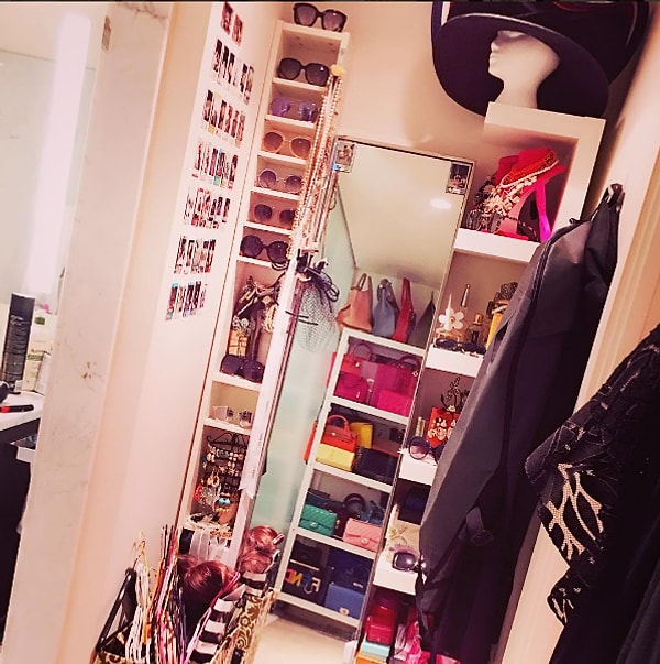 4. Их самая большая страсть - это шопинг самых известных марок, а также их коллекционирование.