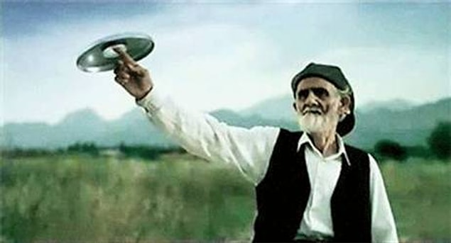 15. "UFO gören masum köylü. Koçum benim!"