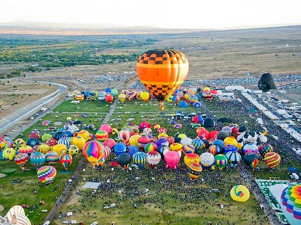 31. Albuquerque Uluslararası Balon Festivali, ABD.