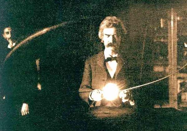 19. Mark Twain, Nicola Tesla'nın laboratuvarında, 1894.