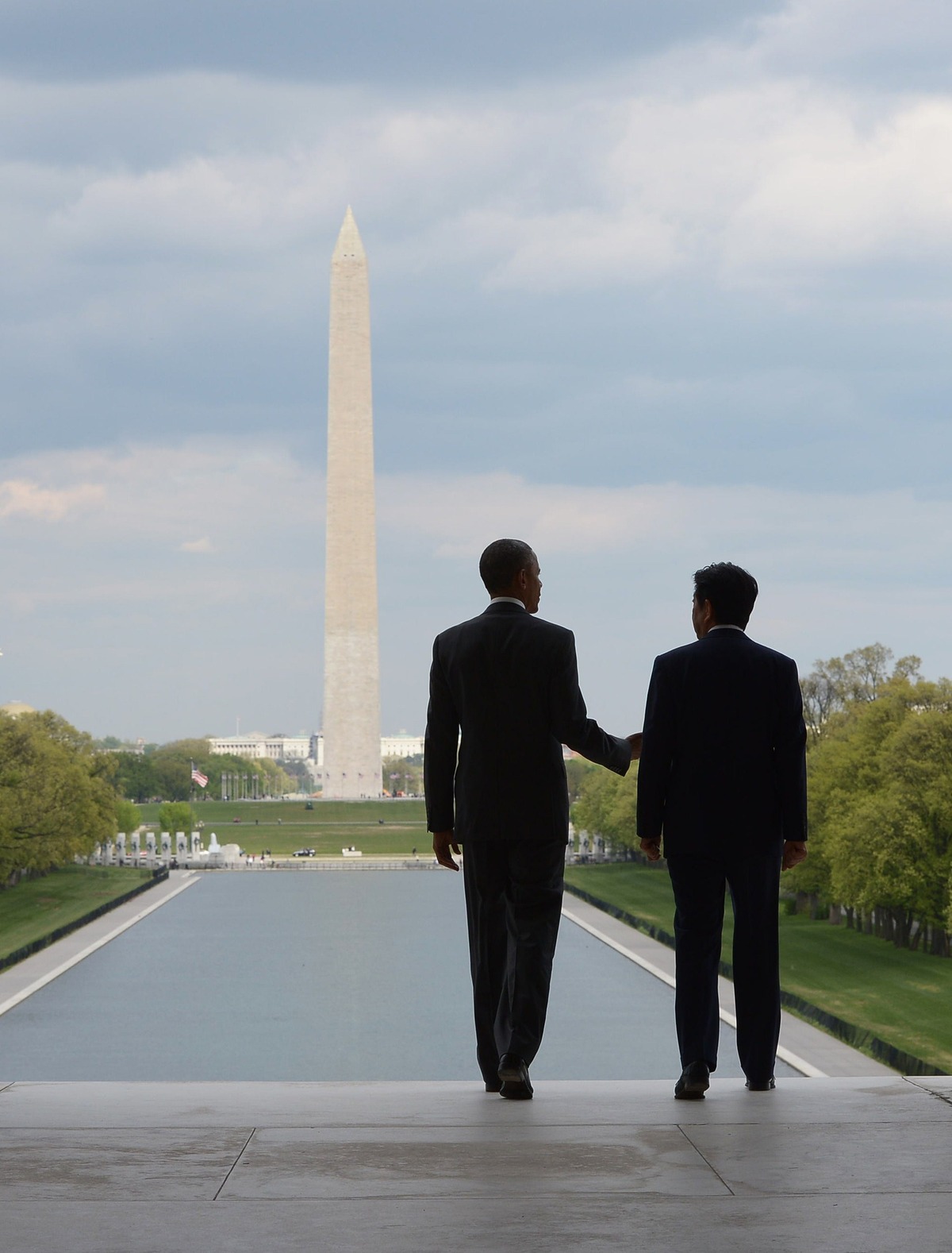 2. Отражающий бассейн - США