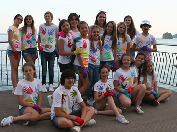 4. Именно поэтому певец, занявший третье место на «Евровидении», решил создать именную премию, которая будет вручаться по итогам года лучшим ученикам «Непосед».