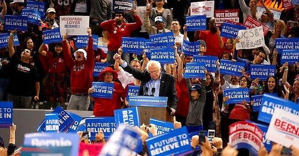 Oregon'da ise Sanders, Clinton'ı geride bıraktı