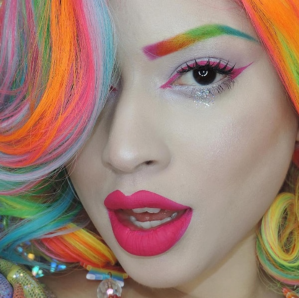 5. А можно покрасить брови полу-перманентной краской для более продолжительного эффекта