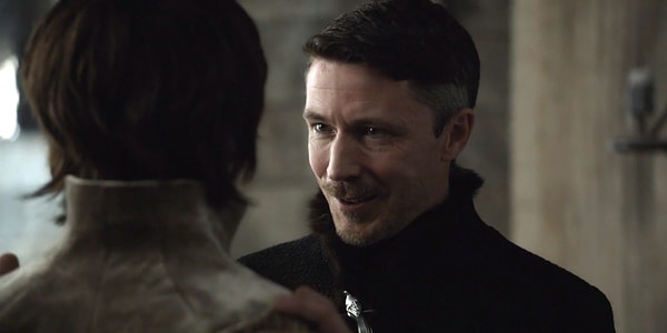 8. Эйдан Гиллен в роли "Мизинца"