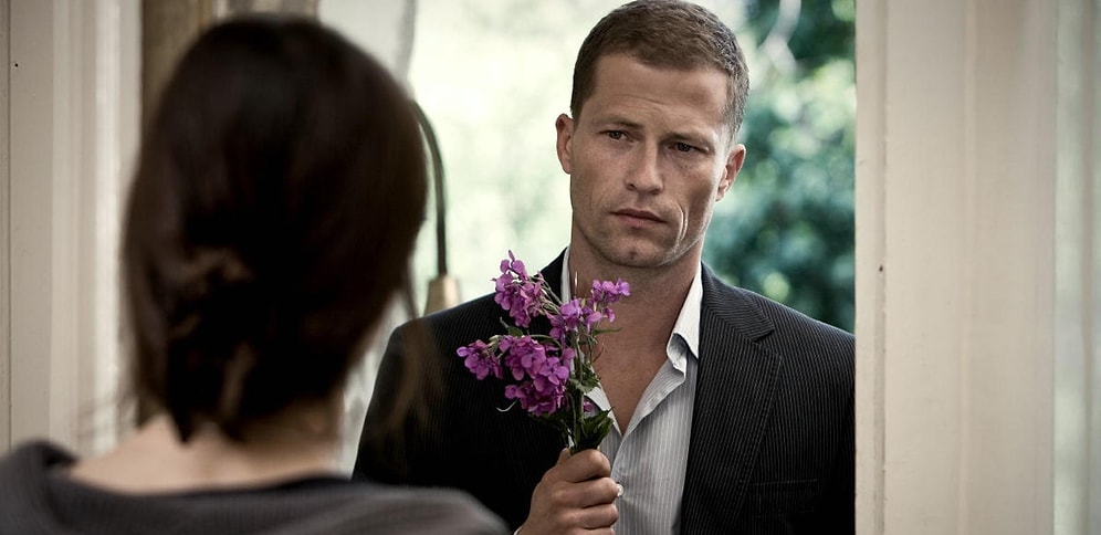 10 простых способов флирта на свидании: мужчинам на заметку