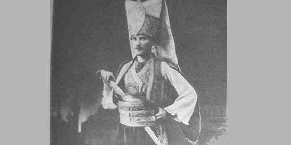 20. Mustafa Kemal, Sofya'da hangi görevi yapmıştır?