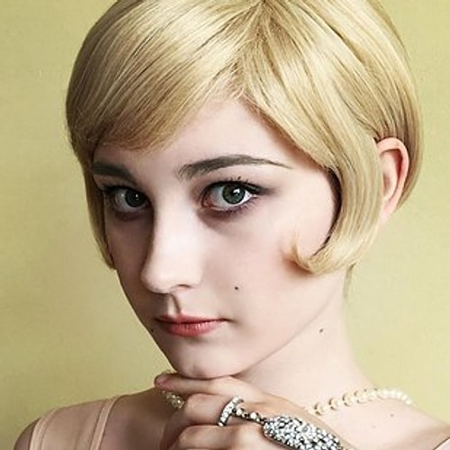 "Great Gatsby" izleyenler hatırlar; Daisy Buchanan rolünde Carey Mulligan.