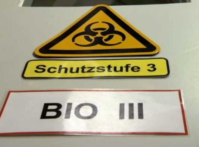 13 запрещенных видов оружия