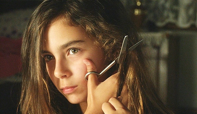 10. Performansıyla dikkat çeken, filmin en genç oyuncusu Güneş Nezihe Şensoy'dan bahsetmemek olmaz.