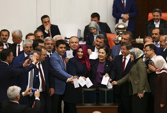 Dokunulmazlıkların Kaldırılması Onaylandı: Peki Süreç Nasıl İşleyecek?