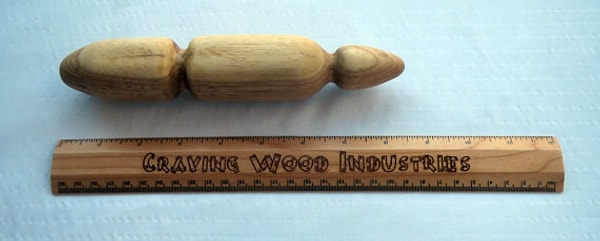 1. Самодельные деревянные дилдо