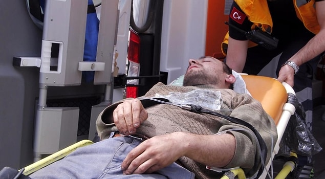 Açlık grevine başlayan işçilerin bir kısmı rahatsızlanarak ocaktan çıkarılmıştı