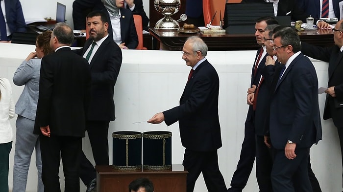 CHP'liler Dokunulmazlıklar İçin Neden 'Evet' Dedi?