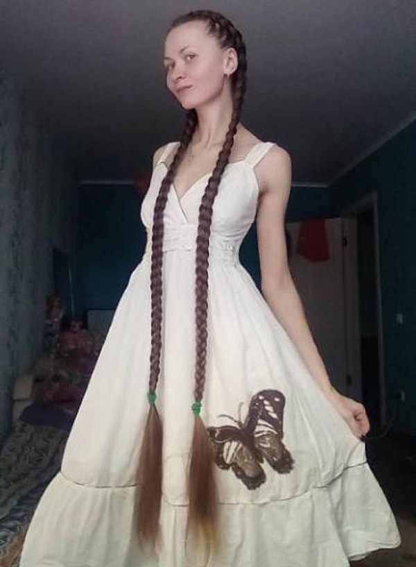 7. Благодаря своим шикарным волосам, Дашик быстро стала новым "феноменом" на интернет-просторах. Сначала в своей стране, а потом и во всем мире.