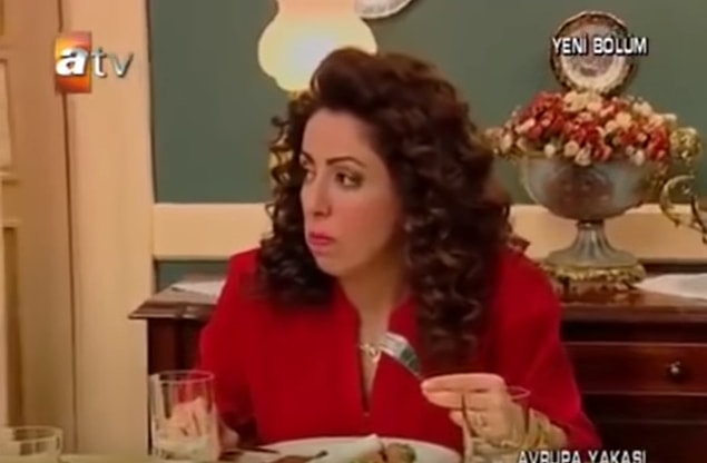 Avrupa Yakası - Hasibe Eren (Makbule)