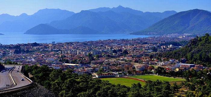 Yeşilin Onlarca Tonunu Silip Beton Ormanları Haline Getirdiğimiz 17 Yerleşim ve Tatil Yeri