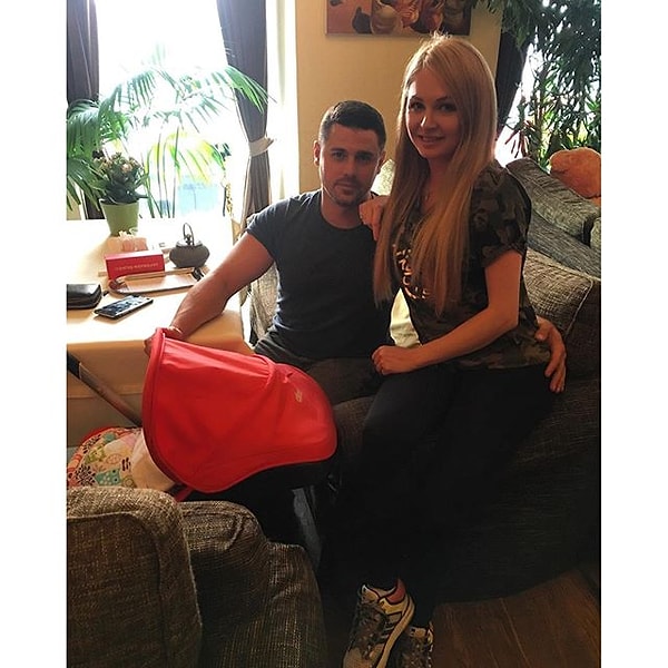 7. А еще Пынзари обожают путешествовать. Поэтому в качестве подарка супруге в честь рождения еще одного сына муж Дарьи решил свозить всю семью на Бали