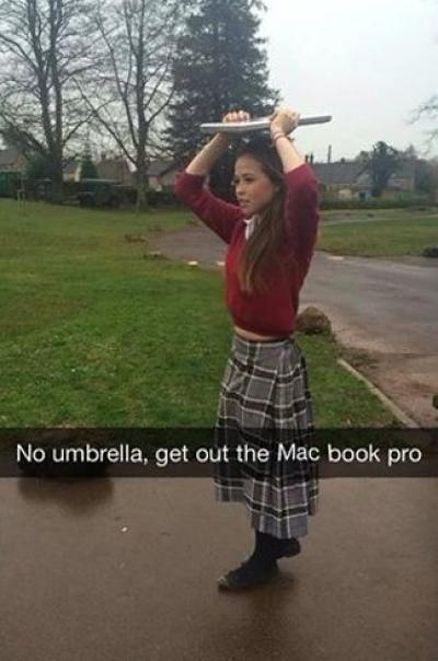 5. "Şemsiye yoksa, MacBook Pro'yu çıkar."