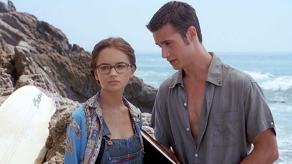 18. Это все она (1999)