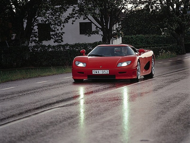 20) Koenigsegg CC8S