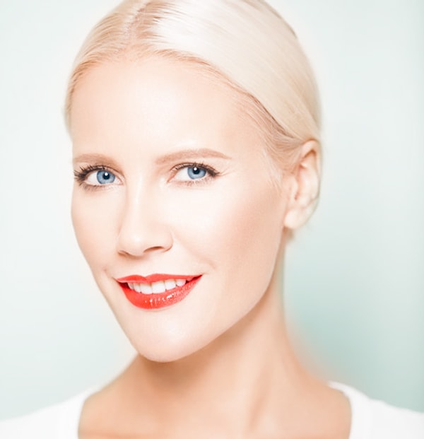 1. Сейчас трудно представить, но Лена была очень скромным и закомплексованным ребенком