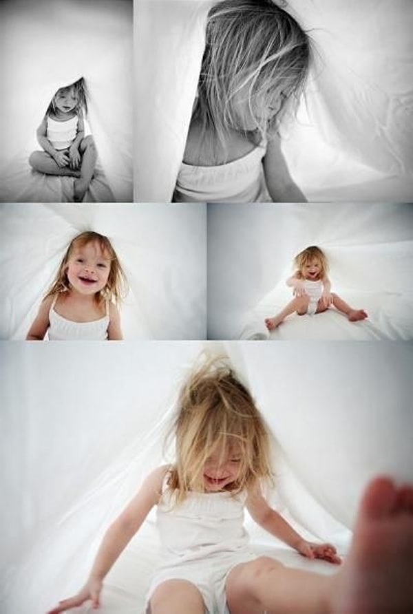 13. Спрячьтесь вместе в "крепости" из простыни