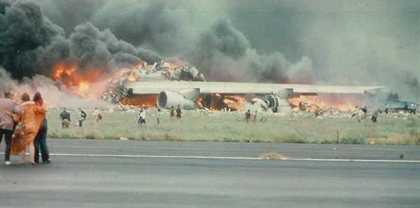 6. Tarihin en ölümcül sivil havacılık felaketi, hangi ülke sınırları içinde gerçekleşmiştir?