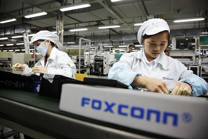 Foxconn 60 Bin İşçinin Yerine Robot İstihdam Edecek