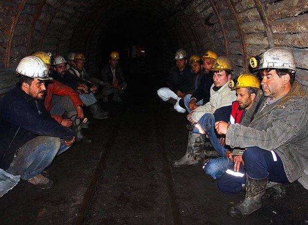 İşçiler 8 gündür madenden çıkmıyor
