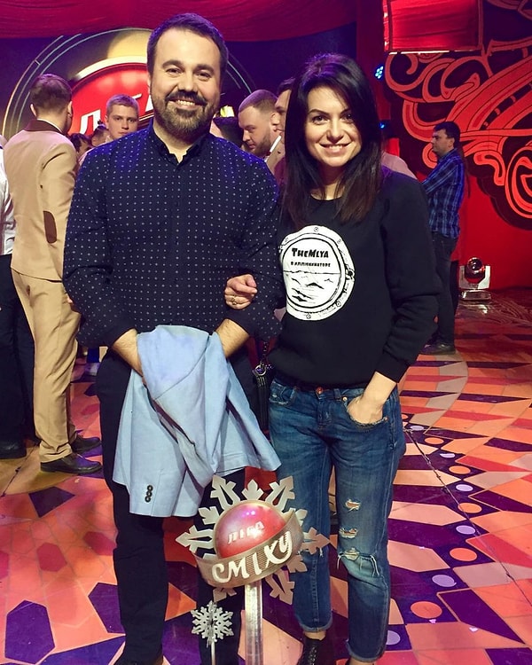 13. На данный момент шоумен состоит в отношениях с третьей женой, Мариной.