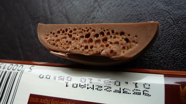 8. Даже некоторые вкусности могут вызвать негативную реакцию у трипофоба.