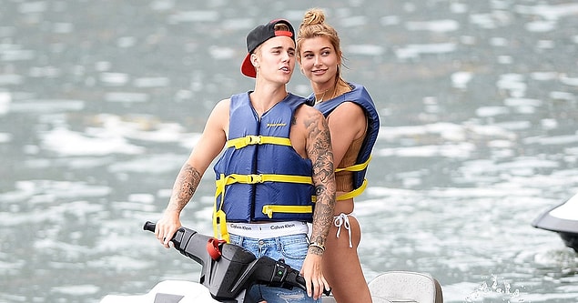 Ta ki Justin Bieber verdiği bir röportajda, sevgili olmadıklarını, ama "çok yakın" olduklarını dile getirene kadar!