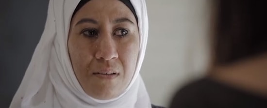 'Göz Teması Projesi' Mültecilere Karşı Engelleri Kaldırıyor