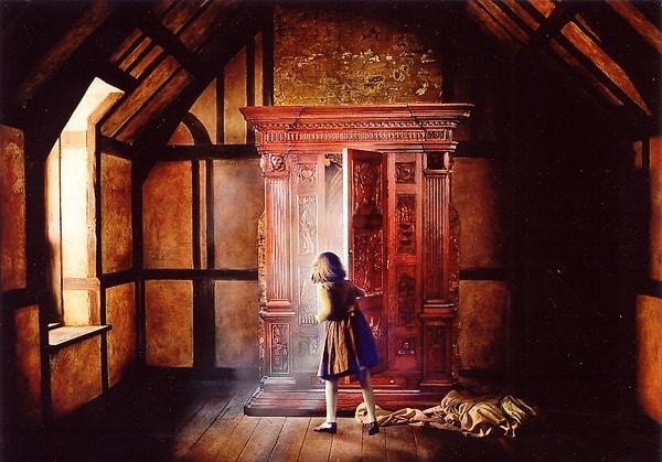 1. "Narnia'ya Açılan Gardırop" | Narnia Günlükleri: Aslan, Cadı ve Dolap (2005)