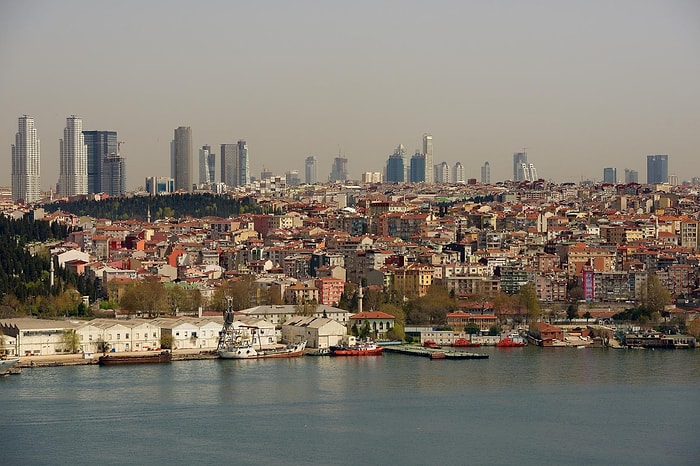 İstanbul Betonlaşmada Sınır Tanımıyor: İki Yılda 705 Rezidans, 72 AVM