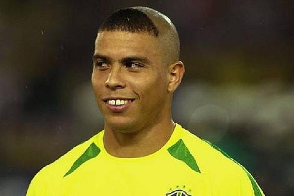 3. Fifa 2002 Dünya Kupası'nda Ronaldo'nun saçı