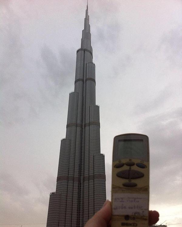 "Burj Khalifa ve ben, sağdaki ben"