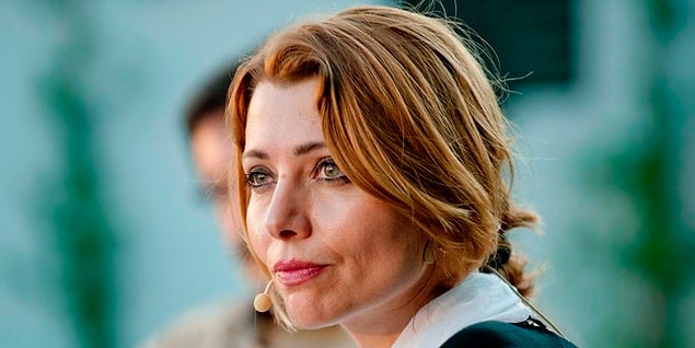 10. Elif Şafak - ODTÜ Uluslararası İlişkiler