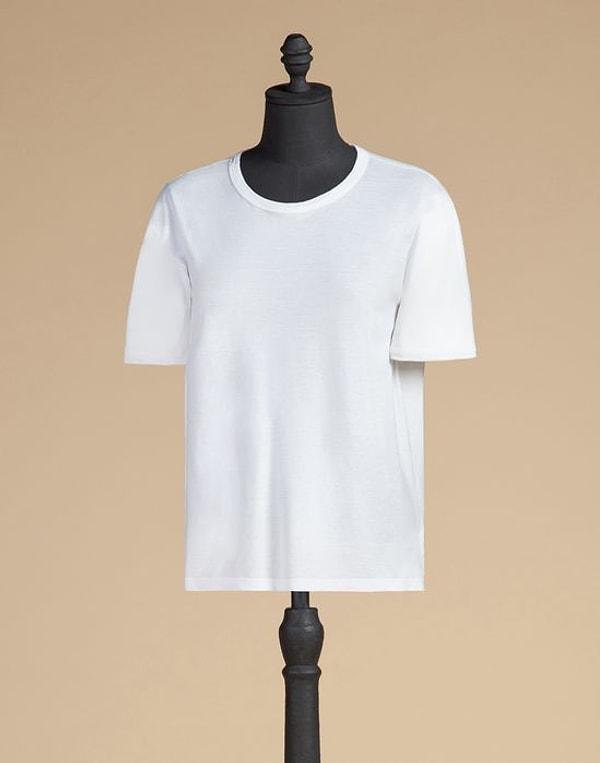 18. 165€ Dolce Gabbana T-shirt