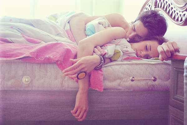 16. «Я изменила своему парню, потому что получила любовь и уважение от кого-то другого»