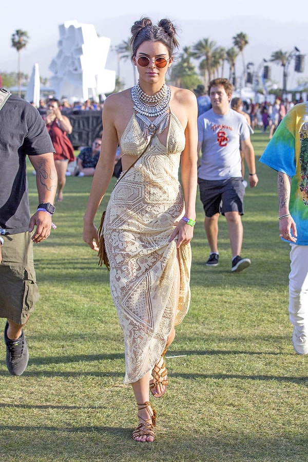 12. Наверное именно поэтому многие сделали её во время очередного летнего фестиваля.