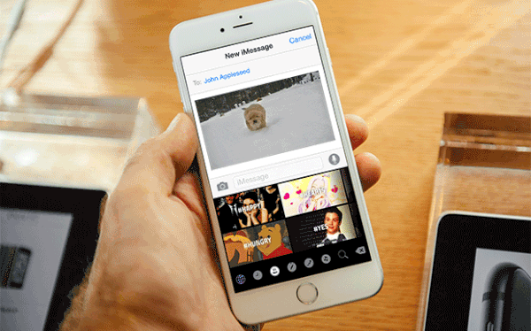 1. Закачайте клавиатуру с гифками